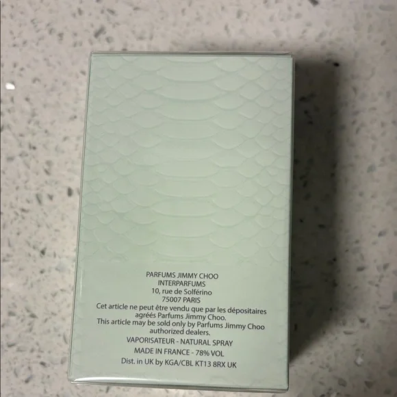 Jimmy Choo Mint Green Box with Subtle Scale Texture - Picture 2 of 5